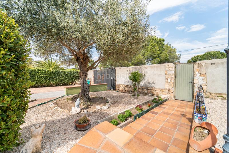 Foto 6e2ce4b4-1bfe-4b5b-a18f-6986df5c2530. Chalet  unifamiliar, en urb.los rosales - en Brunete