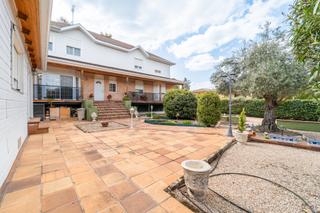 Chalet  Calle nardos. Chalet unifamiliar, en urb.los rosales - brunete