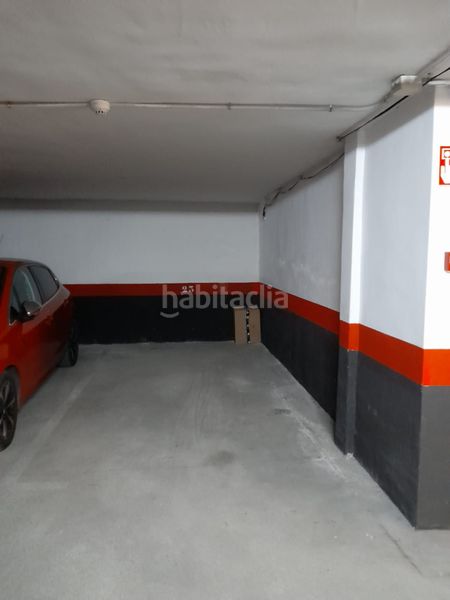 Foto ca9e5a65-72ab-4979-9b6f-1a8efdb07e04. Parking voiture dans calle guadarrama 1 dans Brunete