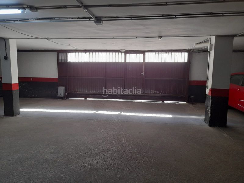 Foto f853d8cc-ed9f-4b65-aceb-ae694fddbbeb. Parking voiture dans calle guadarrama 1 dans Brunete