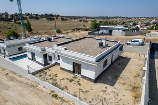 Chalet à Villamantilla. Ocasión chalet obra nueva terminado
