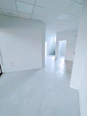 Lloguer Local Comercial  Calle los madroños. Oportunidad