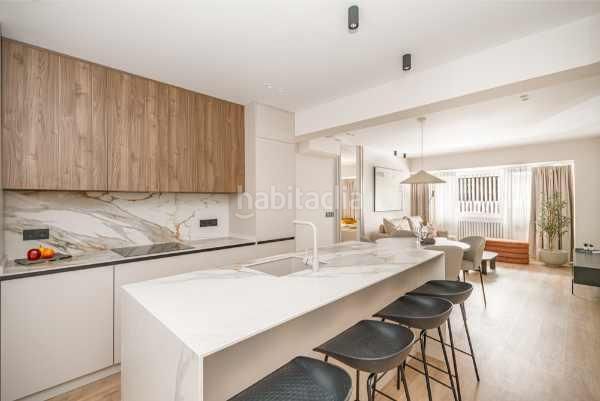 Foto bb9562f0-4953-4368-a627-4cb97948cd8c. Piso en Castellana Madrid