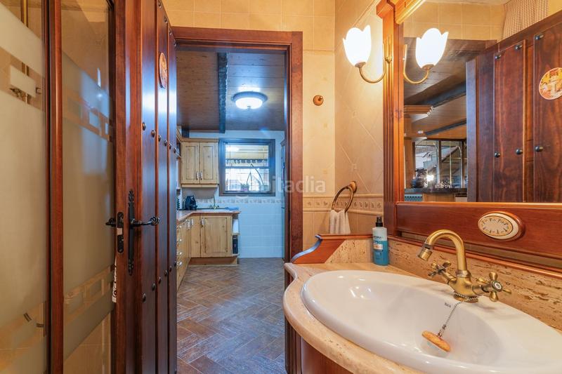 Foto 983f4c6c-9abb-4c54-b5ad-7de22c475574. Casa amb calefacció aparcament piscina a Valdeavero