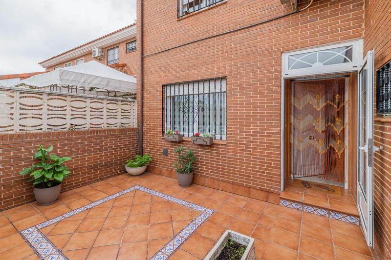 Foto e7c68240-3f70-421f-ae9e-be6dca088ce4. Casa amb calefacció aparcament piscina a Valdeavero