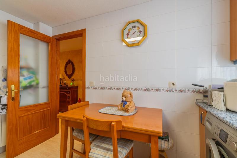 Foto 301e887d-4c67-41ec-abf8-4e0a4a0f6c75. House with heating parking pool in Valdeavero