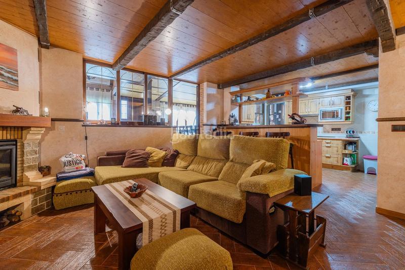 Foto ce5b66b3-5969-40ef-b73b-ad91bbc53742. House with heating parking pool in Valdeavero