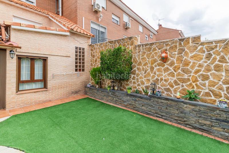 Foto e8f4c366-dae8-4d90-8a40-4799bd186546. House with heating parking pool in Valdeavero