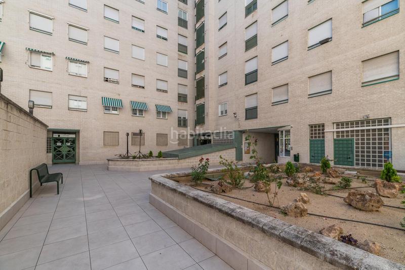 Foto c666453a-f2fe-44db-8c84-10b089638481. Appartamento con riscaldamento parcheggio piscina in Madrid