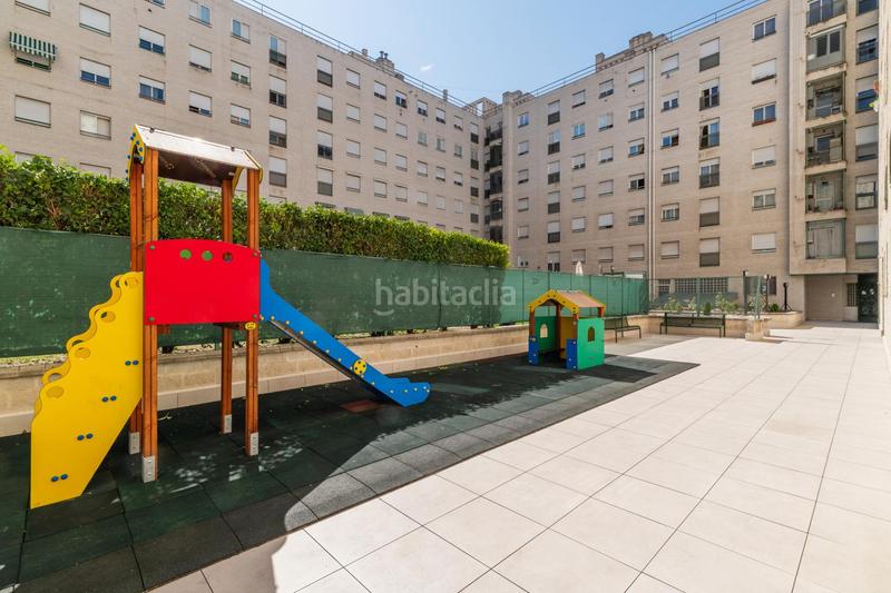 Foto 6a0fff11-2b4c-424e-8e9a-454869cc3d42. Etagenwohnung mit heizung parking pool in Tres Olivos-Valverde Madrid