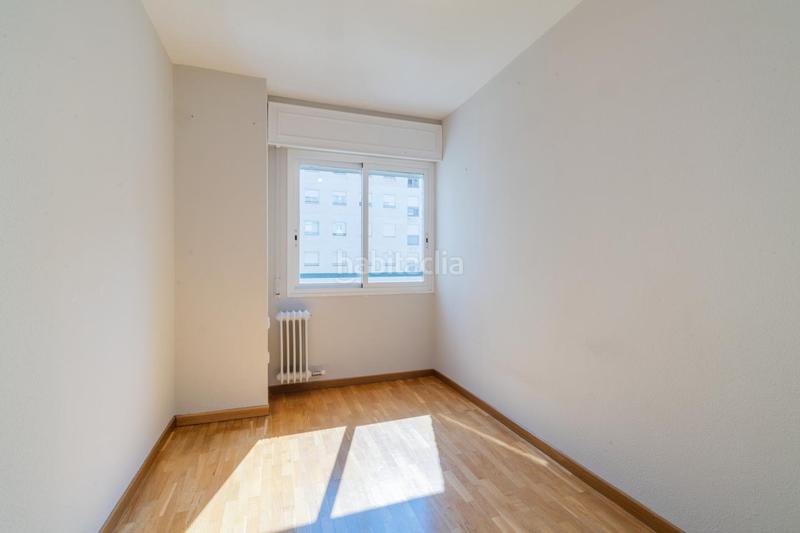 Foto 8d8a0b51-b409-4d45-adf1-1eed27ac6561. Etagenwohnung mit heizung parking pool in Tres Olivos-Valverde Madrid