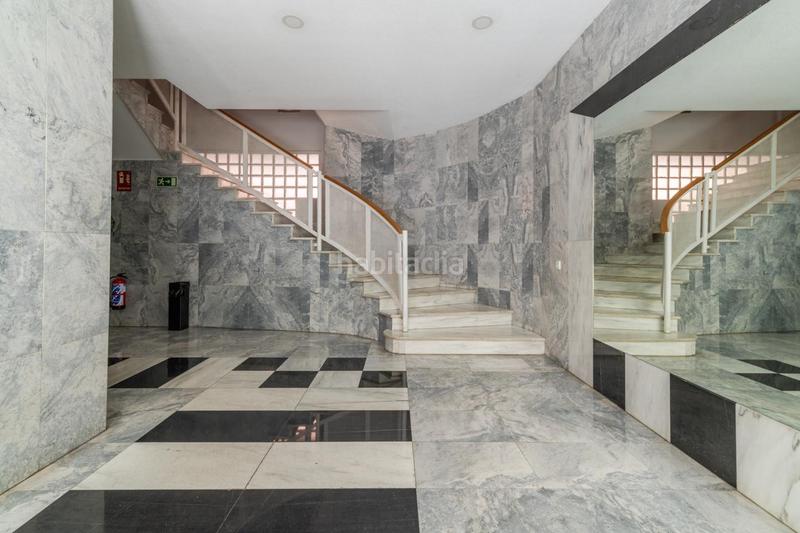 Foto 396b8829-d516-4104-8bfb-b6dc950caf77. Flat with heating parking pool in Tres Olivos-Valverde Madrid