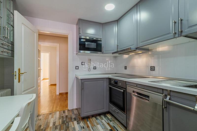Foto fd89a4d9-df91-4469-8576-32f05e60b8eb. Piso en Tres Olivos-Valverde Madrid