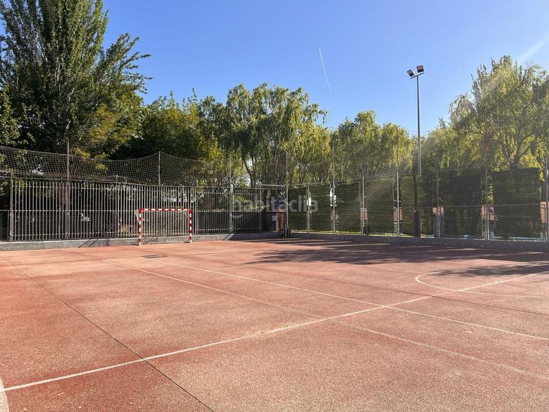 Foto 205f56c8-a462-4079-b1b7-d839743d85ac. Pis amb calefacció aparcament a Centro Torrejón de Ardoz