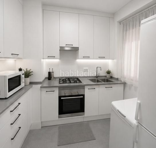 Foto f8eece2a-a200-4d53-a64c-f2630af32117. Lloguer apartament amb calefacció a Castilla Madrid