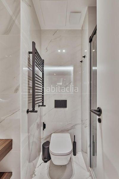Foto b9b25bae-7484-4a7f-ba68-3ce7f82a17fc. Flat with heating parking in Jerónimos Madrid