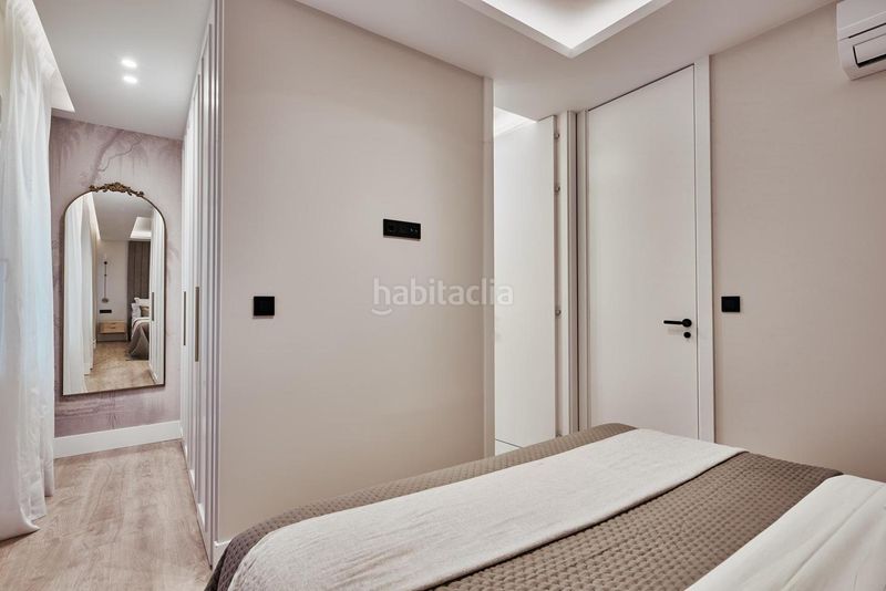 Foto 6bbbf98e-89d4-4cdf-884b-be2b38ea6480. Piso en Ibiza Madrid