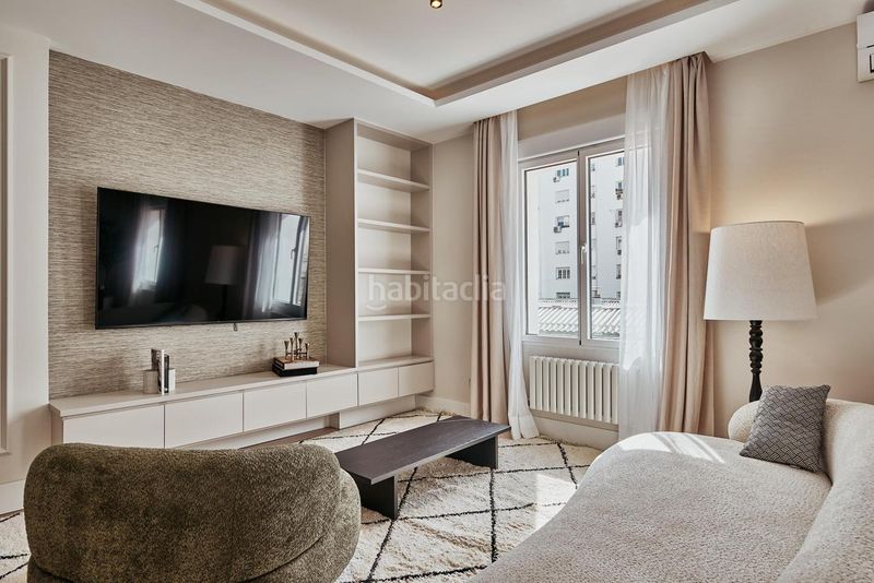 Foto e6b1b7e2-8dd8-490d-9065-184b65b822bb. Piso en Ibiza Madrid