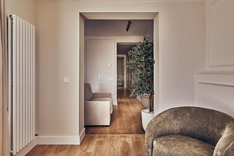 Foto 6bad7c1b-21be-45a9-b654-fe5724ef25f3. Piso en Ibiza Madrid