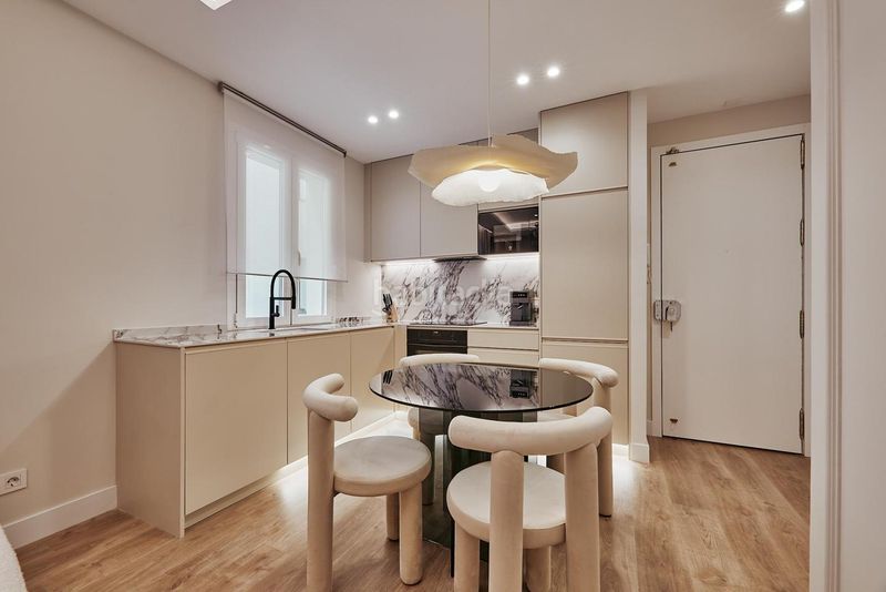 Foto 4c1f003e-f41f-4799-a256-292fc2f79879. Flat with heating in Lista Madrid