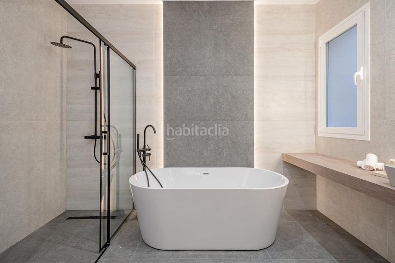 Foto 35f89ab0-8680-42a7-88b3-d3312638eca4. Flat in Sol Madrid