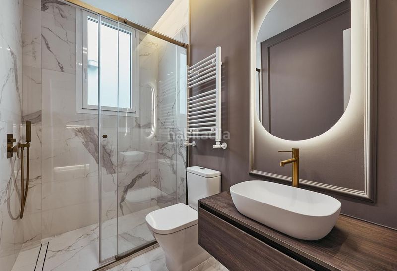 Foto d2a6ba5f-0f70-49b5-8785-c82cd0d3b9d5. Piso en Goya Madrid