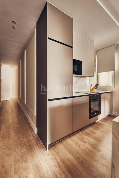 Foto ec09c62f-9538-49df-85d0-64f64f8e1829. Flat in Lista Madrid
