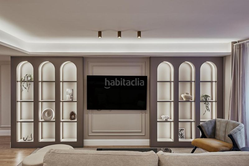 Foto ef7993f8-52e8-42e1-b159-0962c0336c68. Pis a Recoletos Madrid