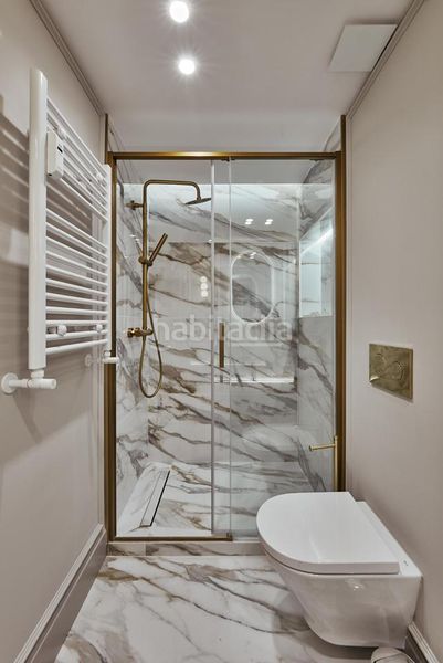 Foto 7ee37564-3032-4ba5-80b3-7d4a3cbd1eca. Piso en Recoletos Madrid