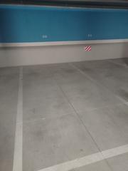 Lloguer Aparcament cotxe en Centro. Garaje en alquiler en casco urbano.