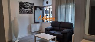 Location Studio en Centro. Estudio en alquiler en casco urbano, 1 dormitorio.
