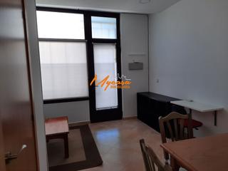 Lloguer Apartament a Centro. Apartamento en alquiler en casco urbano, 1 dormitorio.