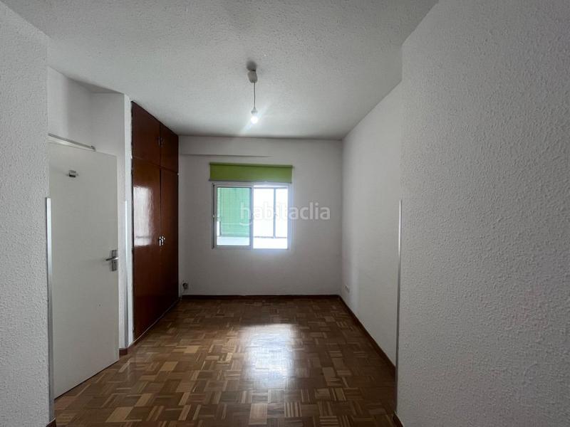 Foto d16bdad7-ac92-45ed-aa0b-deb5a1acb81a. Rent flat with heating in Embajadores-Lavapiés Madrid