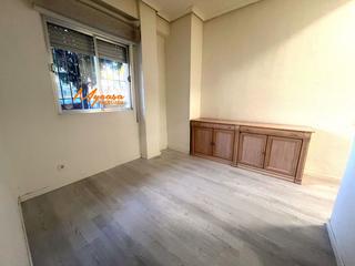 Piso en Juan de la Cierva. Piso en venta en juan de la cierva, 2 dormitorios.