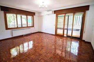 Location Appartement à Centro. Piso en alquiler en centro, 3 dormitorios.