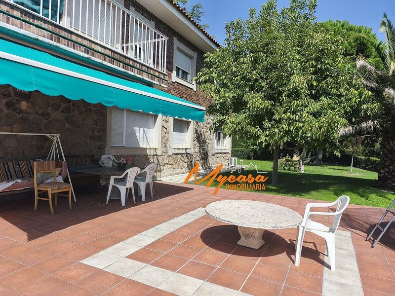 Foto 55597c85-ca68-49e0-a045-355ecb23cfb6. Affitto casa con riscaldamento piscina in El Bosque Villaviciosa de Odón