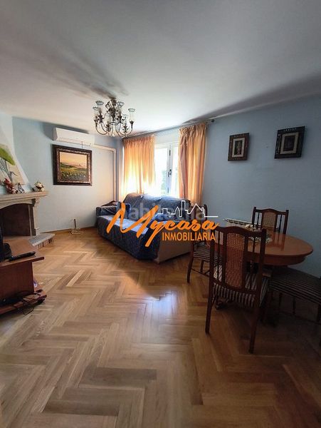 Foto c6889813-56b9-4433-b1c3-b9c7ce5d5192. Affitto casa con riscaldamento piscina in El Bosque Villaviciosa de Odón