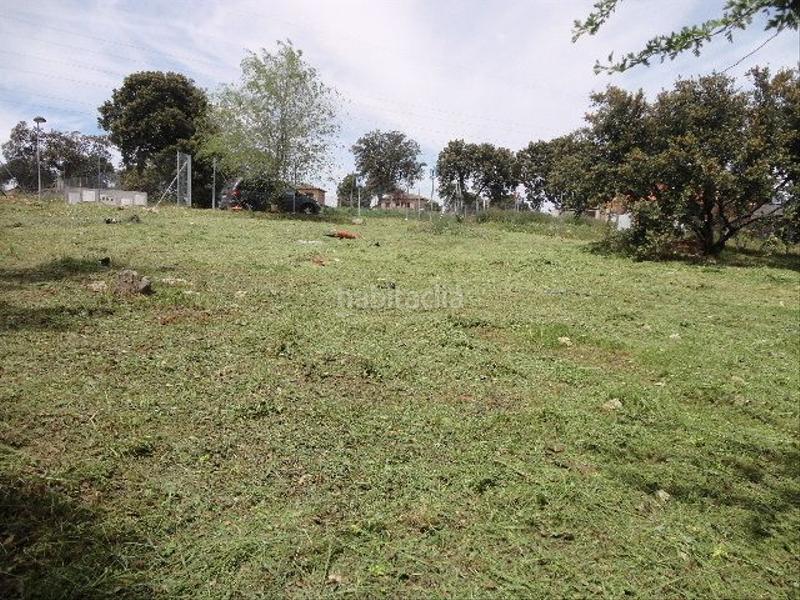 Foto b98fb77e-eb27-47d0-80b2-98925d79af80. Terreno residenziale in calle de la fuente amarguilla 16 in Chiloeches