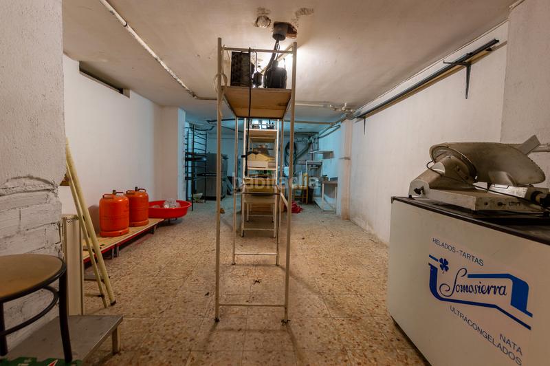 Foto 48223033-d436-4869-a597-7924054bc857. Terreny residencial a travesía calvario 3 a Bulevar-Plaza Castilla Azuqueca de Henares