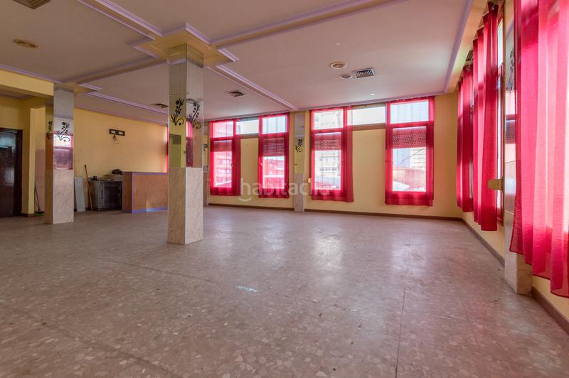 Foto c4751c65-7127-4976-bb95-d801351af3e8. Terreny residencial a travesía calvario 3 a Bulevar-Plaza Castilla Azuqueca de Henares