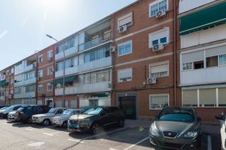 Pis  Calle menéndez de avilés