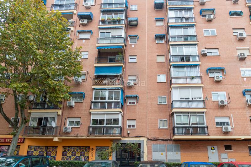 Foto 4a7e967c-bdfd-44d5-800c-3908a361c35a. Flat with heating in Reyes Católicos Alcalá de Henares