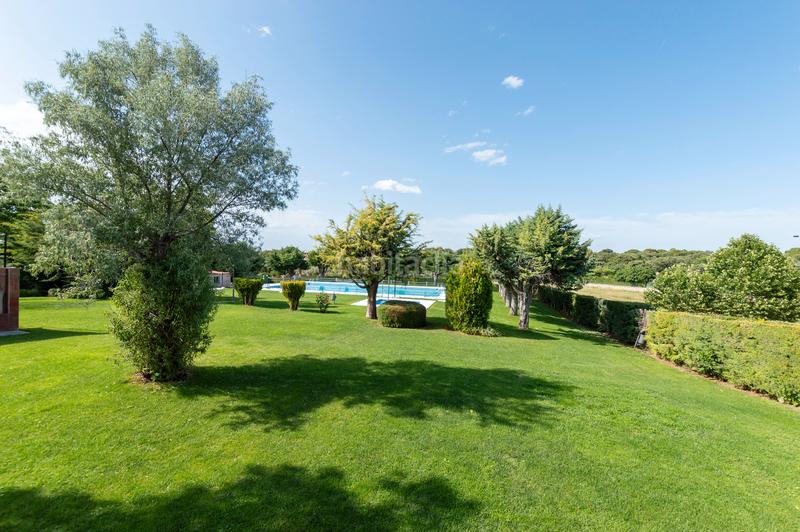 Foto d5fb3f36-6607-4e1d-8237-1f39299554b3. Terreno residencial en Hontoba