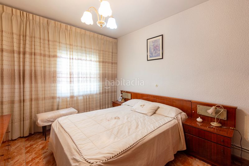 Foto 1b38c8b2-7c4a-40ae-b8ca-bf453a3c96e2. Pis amb calefacció a Reyes Católicos Alcalá de Henares