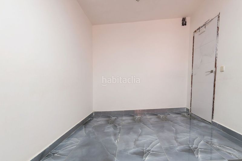 Foto f18a2cdf-a8ea-49da-8c34-3f5a5da27a7e. Flat in Pradolongo Madrid