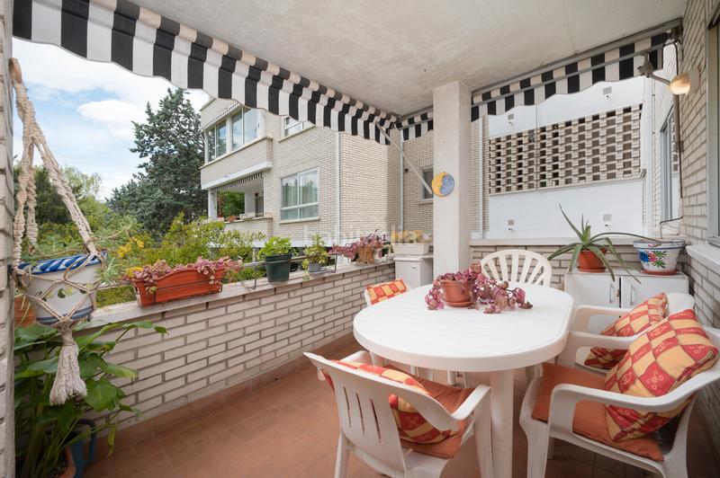 Foto f2501cbf-c948-4e95-a5a4-93555acdcac0. Pis a plaza de los residenciales 11 a El Mirador Colmenar Viejo