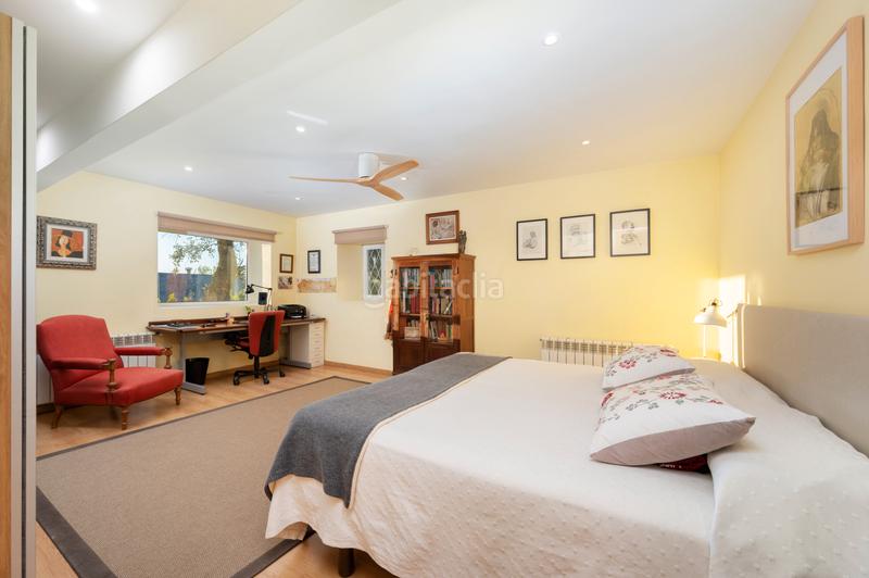 Foto 984c0b81-9fd9-4757-ac92-7070249015b2. Chalet mit kamin heizung pool in San Crispín-La Estación Consorcio Colmenar Viejo