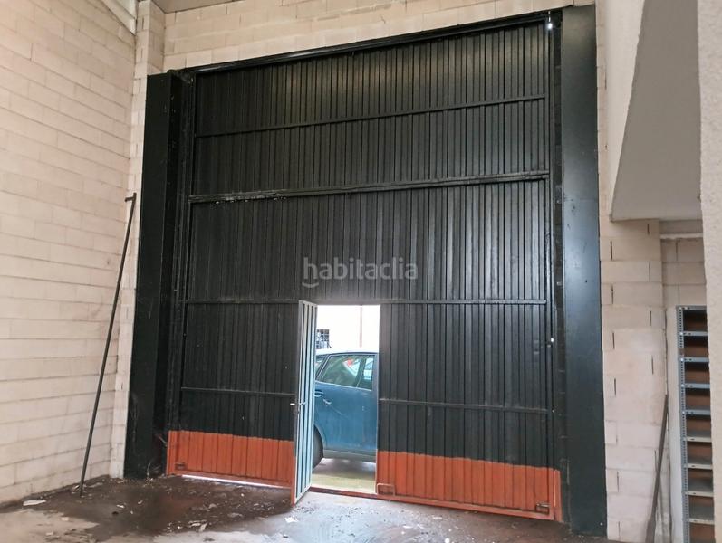 Foto f1447325-5c6c-49ba-9b90-055dc5f4efc4. Fabrikhalle in El Olivar-La Magdalena Colmenar Viejo