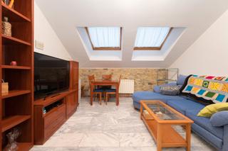 Appartamento in El Olivar-La Magdalena. Piso abuhardillado en venta con plaza de garaje y trastero