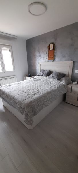 Foto 377a86af-1b10-47be-b912-6c684ddbc795. Pis amb xemeneia calefacció a Centro Colmenar Viejo